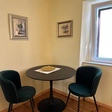 Casa 300 *
